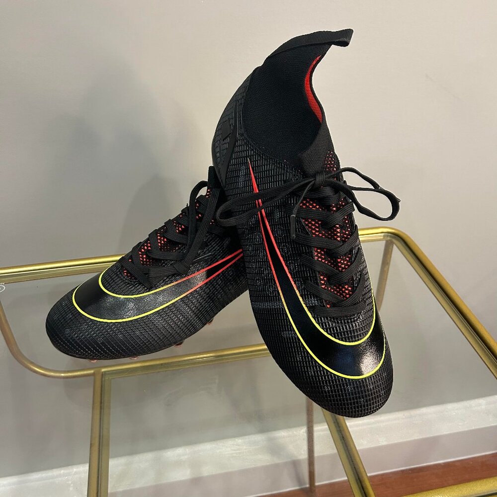 RURAN Men's Soccer Shoes Football Cleats with Lace-Up High-Tops Non-Slip Spikes